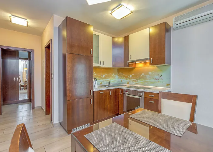 Pool Silva Marija * Dobova