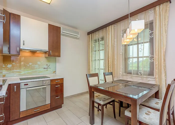 Pool Silva Marija וילה